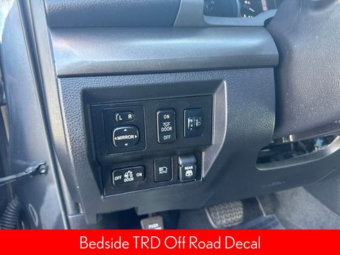 Used 2019 Toyota Tundra SR5 image 18