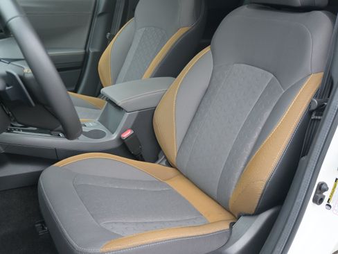 Certified 2025 Subaru Crosstrek 2.5i Sport AWD/4WD image 16