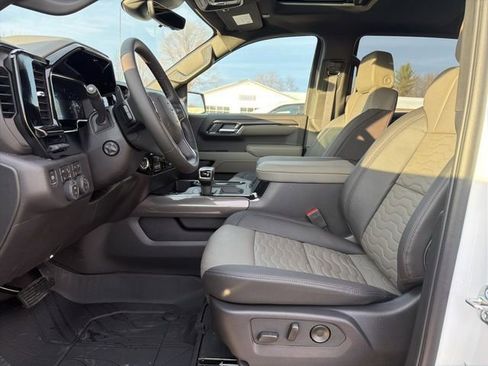 New 2026 Chevrolet Silverado 1500 ZR2 w/ Dark Appearance Package image 25