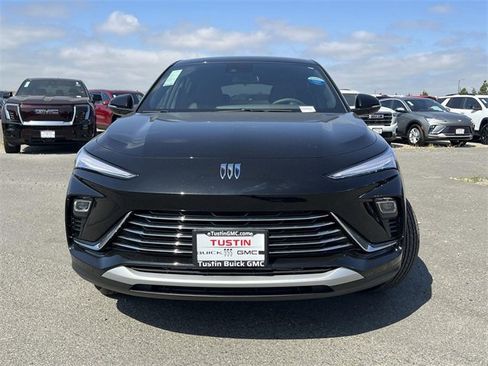 New 2025 Buick Envista Preferred w/ Convenience II Package image 8