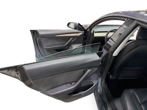 Certified 2023 Tesla Model 3 Standard Range RWD image 10