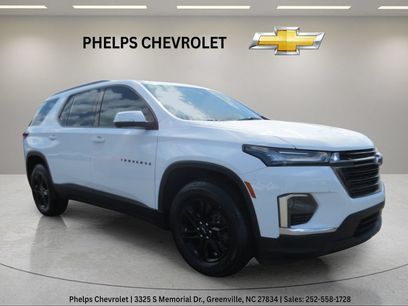 Used 2023 Chevrolet Traverse LT
