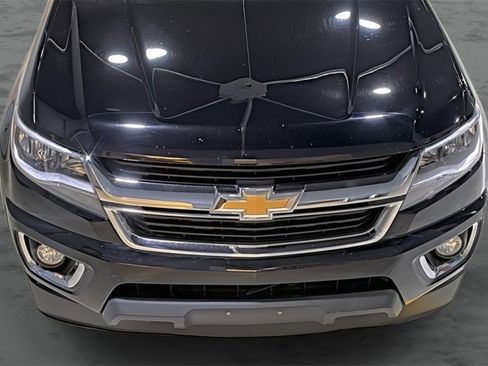 Used 2016 Chevrolet Colorado LT w/ LT Convenience Package image 16
