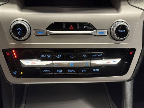 Used 2022 Ford Explorer Timberline w/ Timberline Technology Package image 33