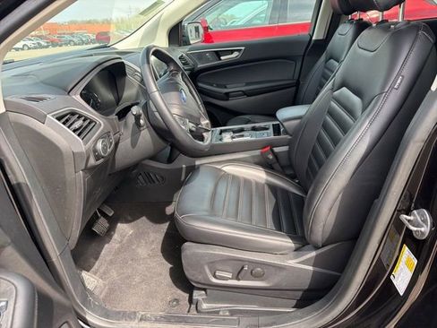 Used 2024 Ford Edge SEL w/ Convenience Package AWD/4WD image 4