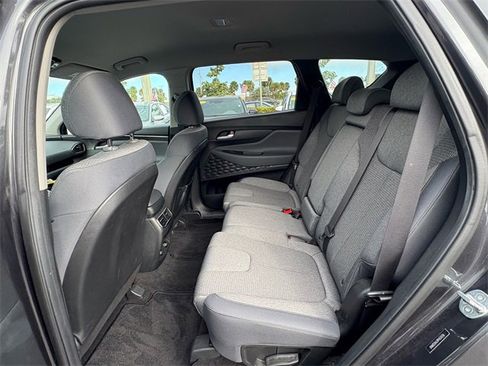 Used 2023 Hyundai Santa Fe SEL w/ Cargo Package image 10