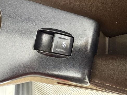 Used 2019 Chevrolet Tahoe LS RWD image 47