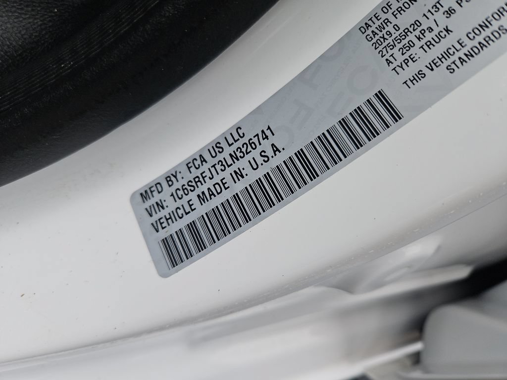 Used 2020 RAM 1500 Laramie AWD/4WD image 14