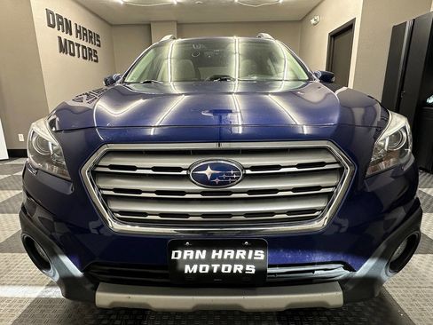 Used 2017 Subaru Outback 2.5i Limited image 3