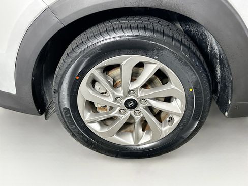 Used 2017 Hyundai Tucson SE image 11