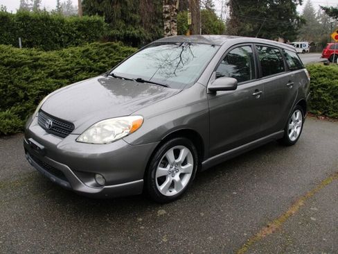 Used 2006 Toyota Matrix XR image 1