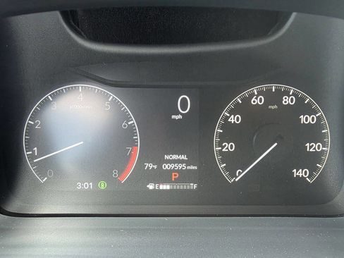 Used 2025 Honda Odyssey Elite image 13