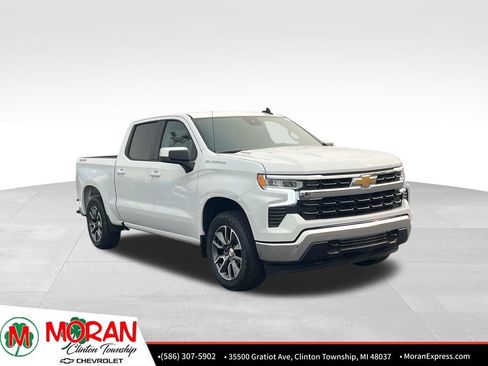 Used 2024 Chevrolet Silverado 1500 LT AWD/4WD image 8