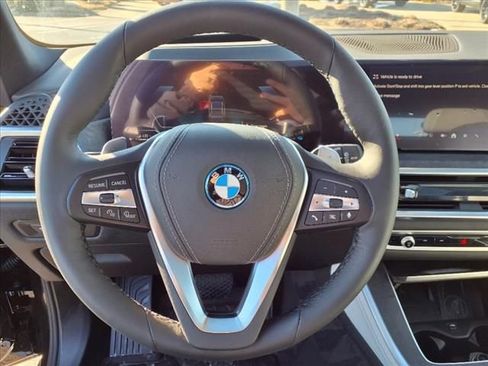 New 2025 BMW X5 xDrive50e image 16