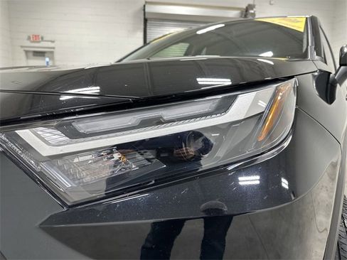 Used 2023 Toyota RAV4 LE image 11