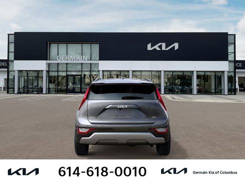 New 2026 Kia Niro SX Touring image 8