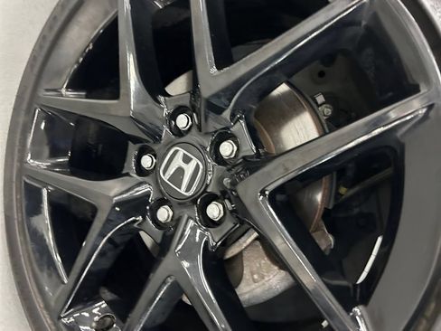 Used 2023 Honda Civic Sport image 25