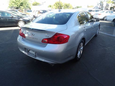 Used 2013 INFINITI G37 Journey w/ Premium Pkg RWD image 3