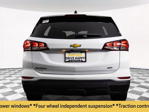 Certified 2024 Chevrolet Equinox LS w/ LS Convenience Package image 16