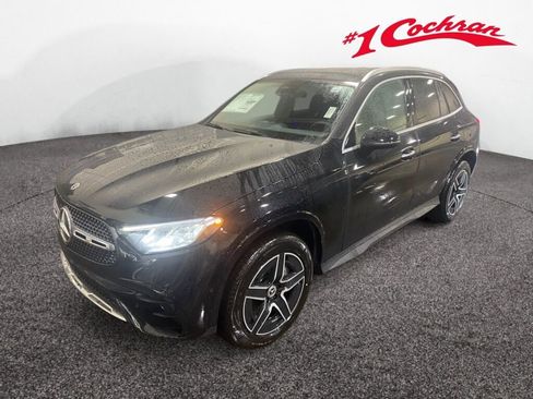 New 2026 Mercedes-Benz GLC 300 GLC 300 image 3
