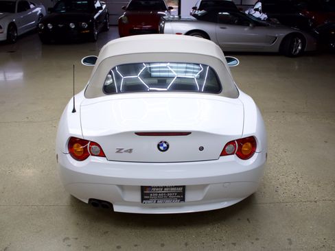 Used 2003 BMW Z4 3.0i image 15