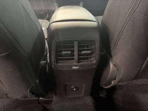 Used 2023 Ford Escape Active AWD/4WD image 18