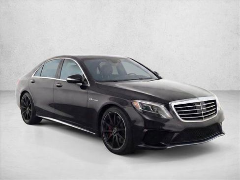 Used 2015 Mercedes-Benz S 63 AMG 4MATIC Sedan image 3
