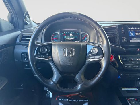 Used 2021 Honda Pilot Black Edition image 31