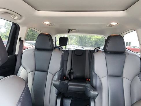 Used 2022 Subaru Ascent Onyx Edition AWD/4WD image 11