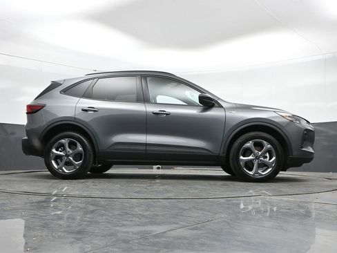 Used 2025 Ford Escape ST-Line AWD/4WD image 44