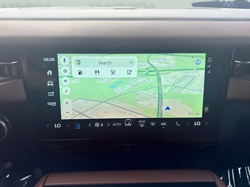 Used 2025 Lincoln Navigator Reserve AWD/4WD image 10