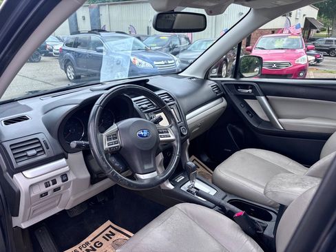 Used 2014 Subaru Forester 2.5i Touring AWD/4WD image 11