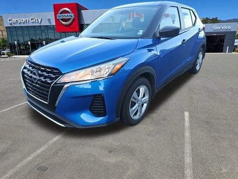 Used 2024 Nissan Kicks S image 3