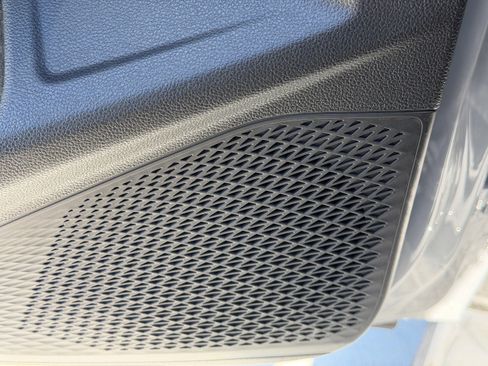 New 2026 Volkswagen GTI SE image 18