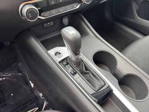 Used 2025 Nissan Altima 2.5 SV image 37