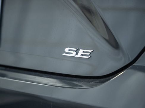 New 2026 Toyota Camry SE FWD image 7