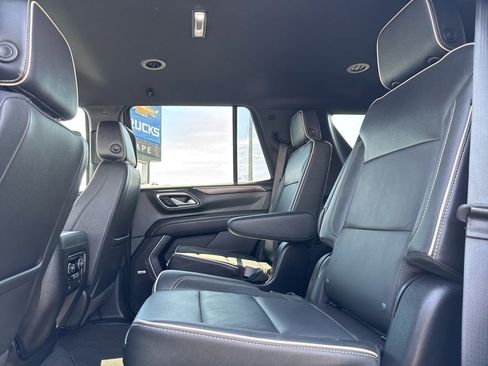 Used 2024 Chevrolet Tahoe Premier AWD/4WD image 22