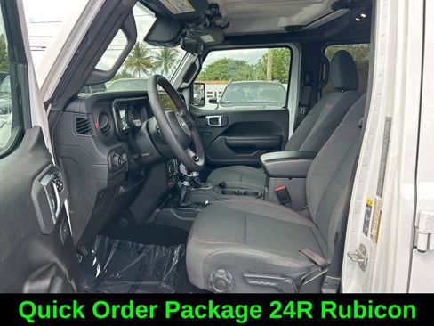 Certified 2024 Jeep Wrangler Unlimited Rubicon image 11