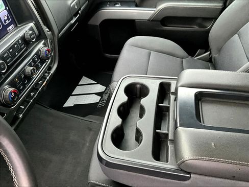 Used 2019 Chevrolet Silverado 1500 LT w/ All Star Edition AWD/4WD image 18