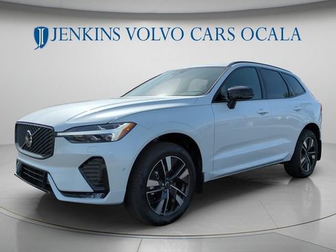 New 2026 Volvo XC60 B5 Plus w/ Protection Package Premier AWD/4WD image 7