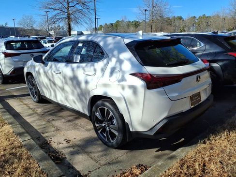 New 2025 Lexus UX 300h FWD image 6