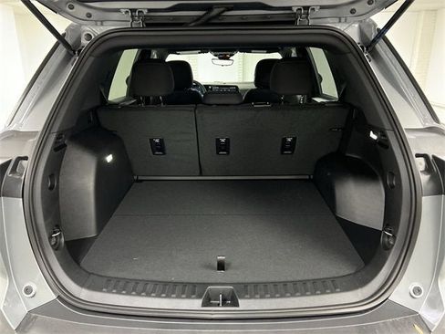 New 2026 Chevrolet Equinox LT w/ Safety and Technology Package image 26