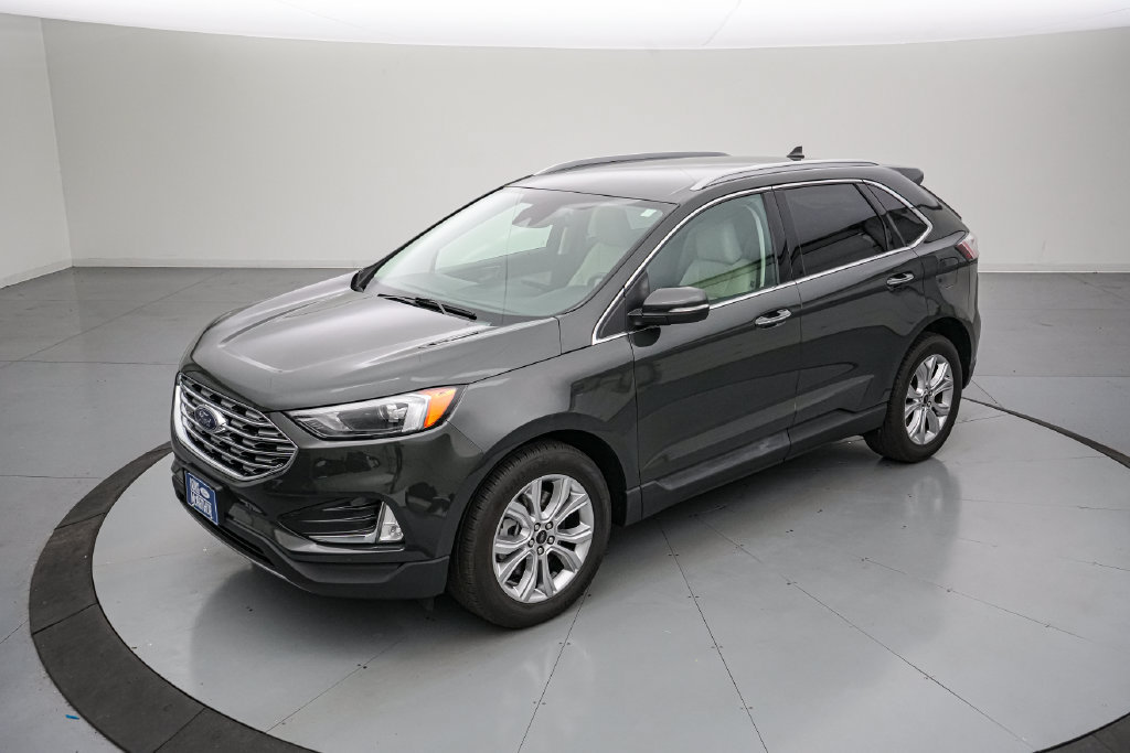 Certified 2024 Ford Edge Titanium AWD/4WD image 8
