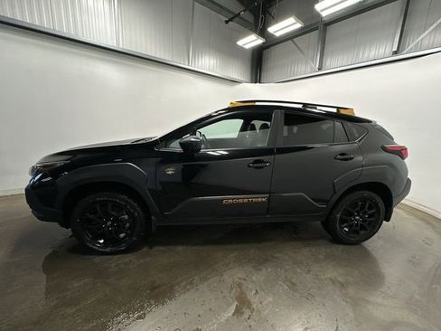 Used 2025 Subaru Crosstrek 2.5i Wilderness image 2