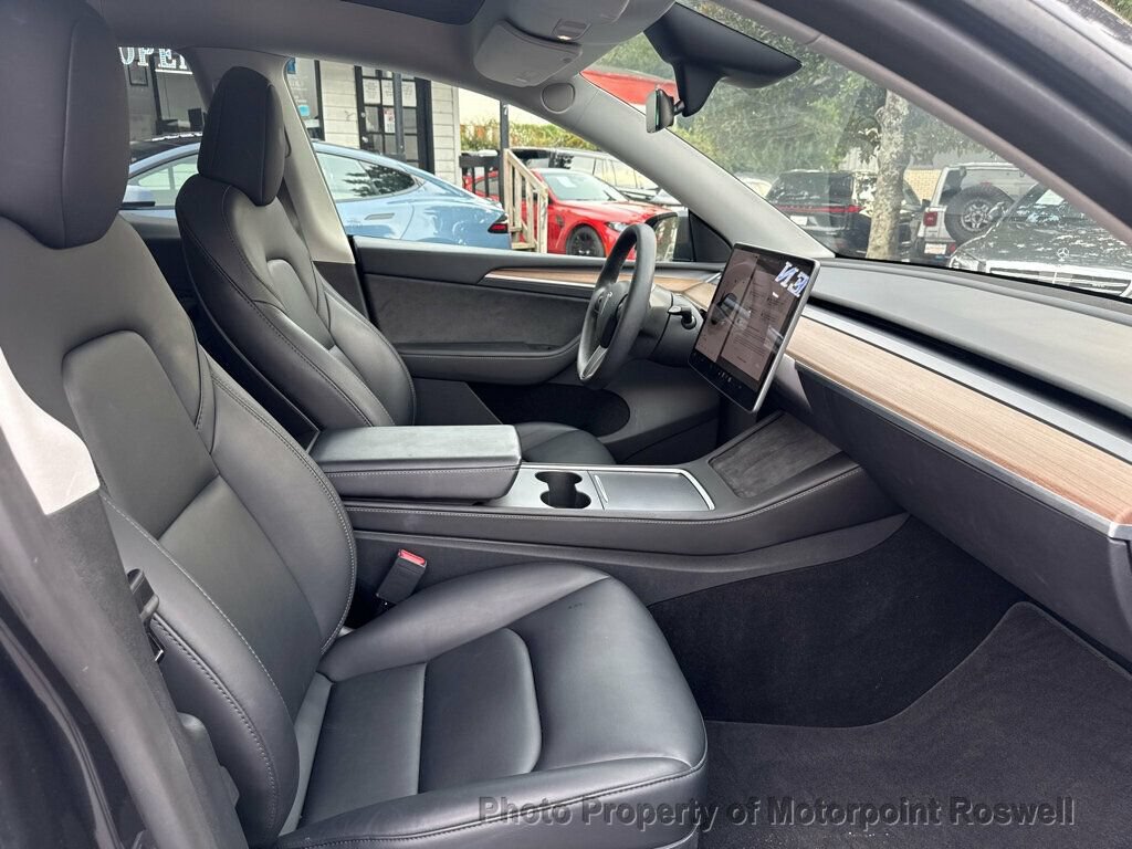Used 2024 Tesla Model Y 2WD image 18
