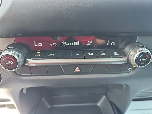 New 2025 MAZDA CX-30 AWD 2.5 S w/ Select Sport Pkg image 22