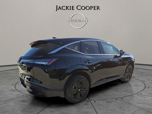 Certified 2025 Nissan Murano SV image 7