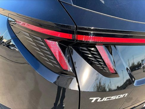 Certified 2025 Hyundai Tucson SEL image 24