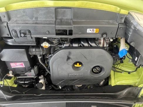 Used 2018 Kia Soul + FWD image 16