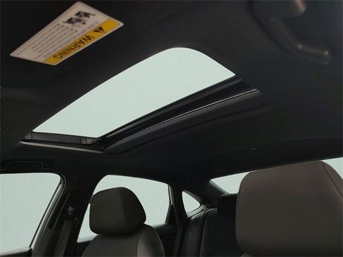 Used 2025 Honda Civic Sport image 29